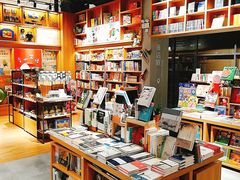 -百新书局(尚悦湾店)