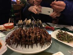 -维吾尔餐厅(宜山路店)