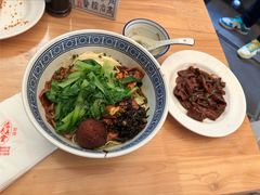 -沪西老弄堂面馆(定西路店)