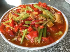 -独一佳老胡湘菜馆(矿山路店)