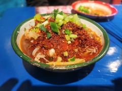 -马路边边 传媒大学店