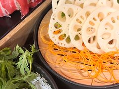 -湊湊火锅·茶憩(杭州湖滨银泰in77店)