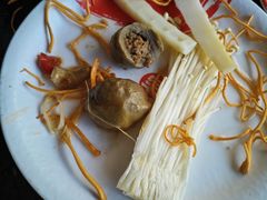 -吉布鲁牛排烤肉海鲜自助(大英商业街店)