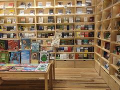 -猫的天空之城概念书店(印象城购物中心店)