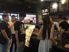 -星巴克(广州中华广场B1层店)