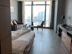 -青岛五四广场海景美仑国际公寓酒店