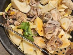 -云海肴·汽锅鸡·云南菜(天山百盛优客店)