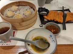 -馋三尺蟹粉小笼(人民广场店)