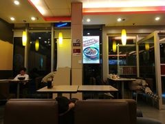 -李先生牛肉面大王(上海站南广场店)