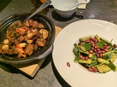 下酒花生米拍黄瓜-汤城小厨•粤菜•靓汤(苏州街店)