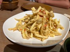 -耶里夏丽·新疆菜·28年喀什老馆(田林东路店)