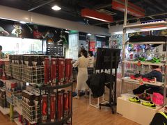 -YONEX苗江运动城(源深店)