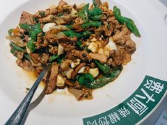 -费大厨辣椒炒肉(黄兴中心广场店)