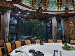 -鹊华居·地道鲁菜·海鲜·融合味(大明湖店)