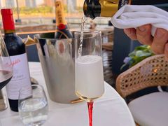 -MONICH牛排融合餐厅(和义大道购物中心店)