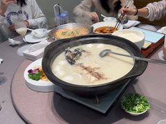 -香山湖家家宴(中山陵店)