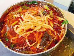 -红鼻子桂林米粉(金唐新光界店)