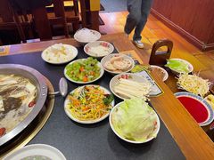 -沸炉重庆老火锅(军事博物馆店)