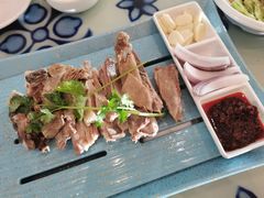 手抓羊肉-撒拉花儿·新疆菜·清真(太阳宫店)