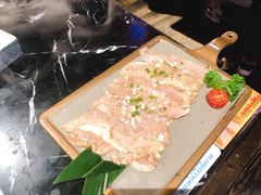 -鹤江桥·红油牛肉粉(SKP店)