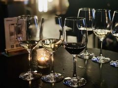 -wineapp葡萄酒餐吧(外滩金融中心店)