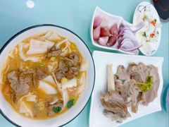 -伊源鼎盛餐饮服务有限公司