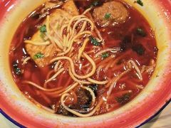 -刘二姐襄阳牛肉面(鸟巢店)