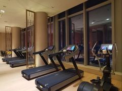 -成都华尔道夫酒店游泳池