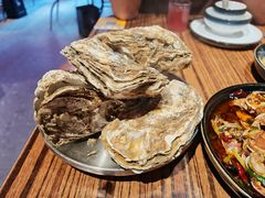 -蚝堡海鲜·威海菜·海肠捞饭·烧烤·亚洲吃蚝公司(幸福门店)