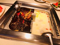 -海底捞火锅鲜切牛肉主题店(长寿路店)