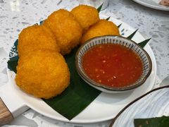 Golden虾饼-浩海火燒雲傣家菜(芮欧百货店)