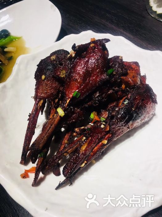 秘制椒盐鹅下巴