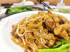 干炒牛河-粤·向群饭店(龙津东路总店)