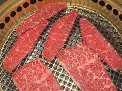 -铭牛烧肉·和牛海鲜自助(高新月牙湖店)