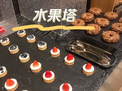 -北京希尔顿逸林酒店-逸轩西餐厅-自助餐厅