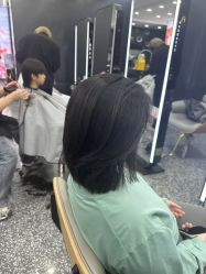 -藤野造型·烫·染发型设计店