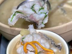 -江湖黑大兔(杨家坪店)