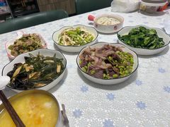 -鲸育宝宝月嫂(徐汇店)