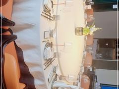 -君庭中餐馆(湘江豪生店)