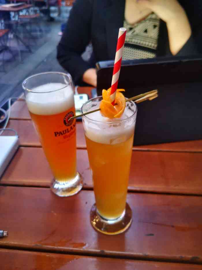 宝莱纳餐厅(新天地店)-"德国人很喜欢的,据说啤酒很不错.价.