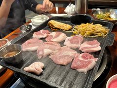 -Dombe豚(黑猪肉街店)