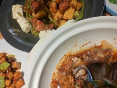 -快乐老家三鲜饺子东北菜(南六中路店)