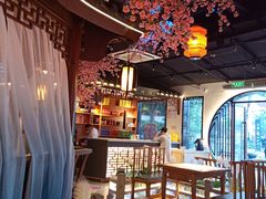 大堂-荷塘秋月·本帮江浙菜(国权路店)