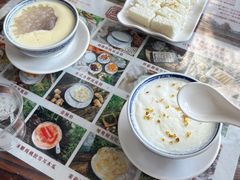 -周大娘牛乳(旧寨古村总店)