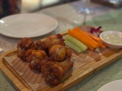 -味德西餐音乐酒吧 Wade's Bar&Grill