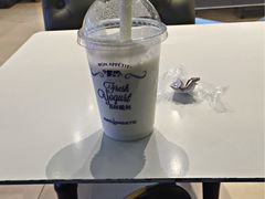 -巴黎贝甜(大宁国际商业广场店)