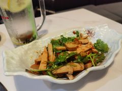-長壹旋转烤吧 农家鸡火锅