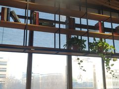 -新华书店(解放中路店)