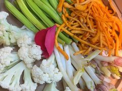 -赵美丽·重庆社区火锅·直营店(火车东站·中豪国际店)