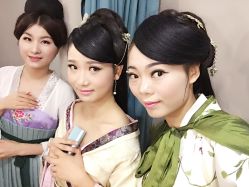 -盘子女人坊生日照·摄影馆(华强店)